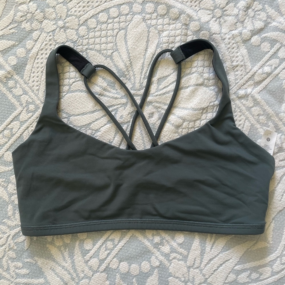 Lululemon Free to Be Bra